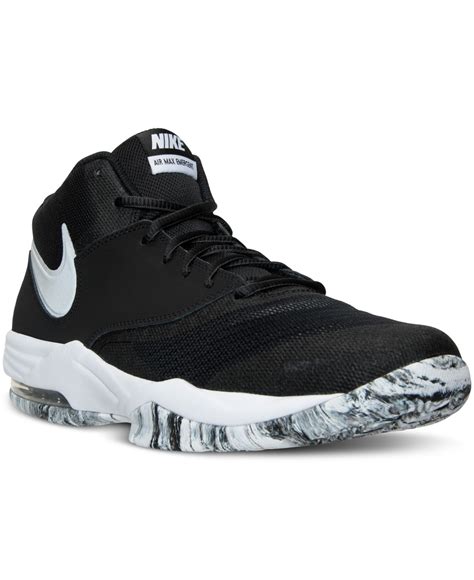 Black Basketball Shoes. Nike.com.
